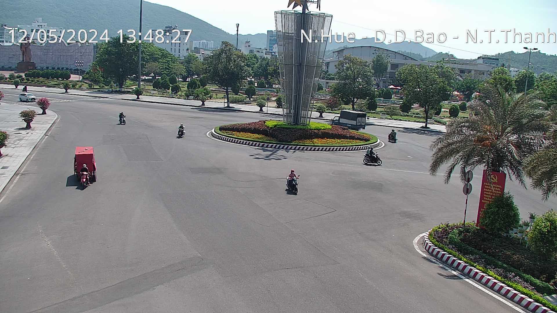 Xem camera giao thông Quy Nhơn Bình Định hình ảnh camera tuyến đường Ngã 5 Nguyễn Huệ - Đô Đốc Bảo - Nguyễn Tất Thành